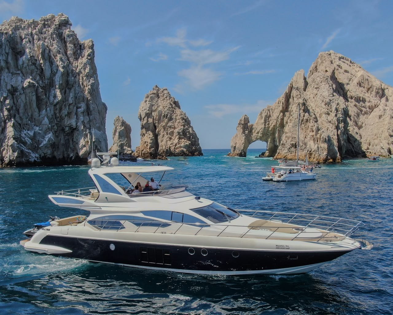 Azimut 68′