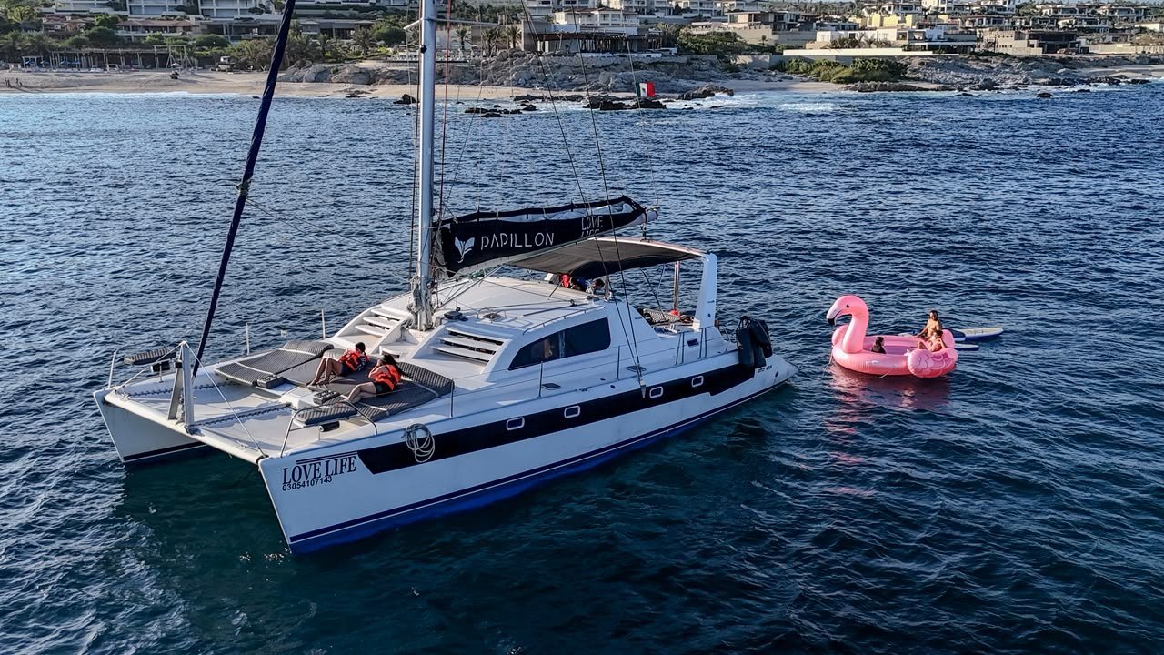Sailing Catamaran 52′